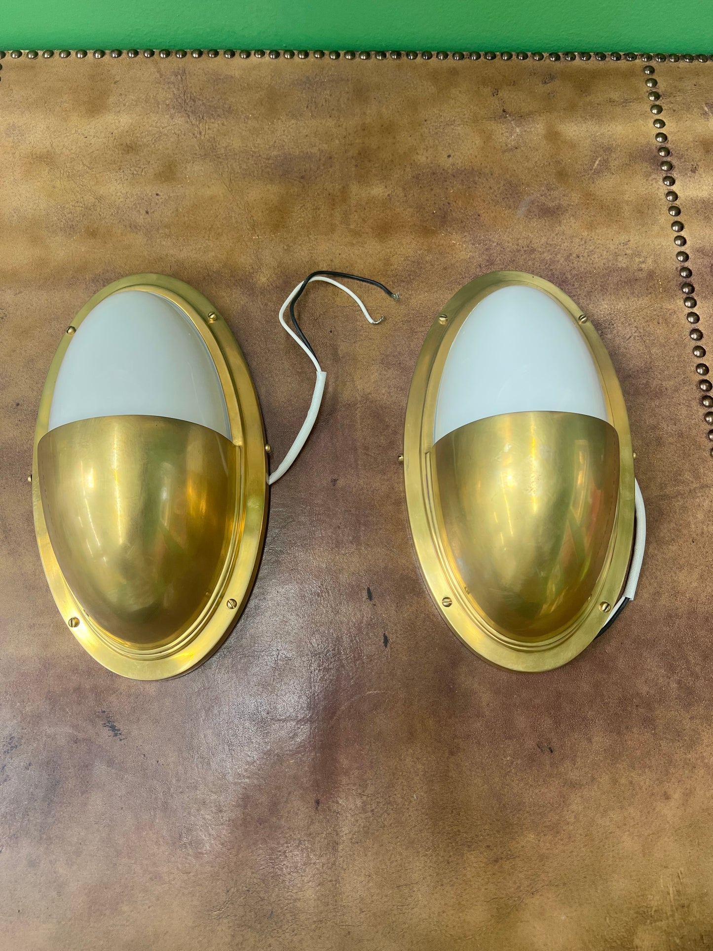 O’Brien Oval Sconce