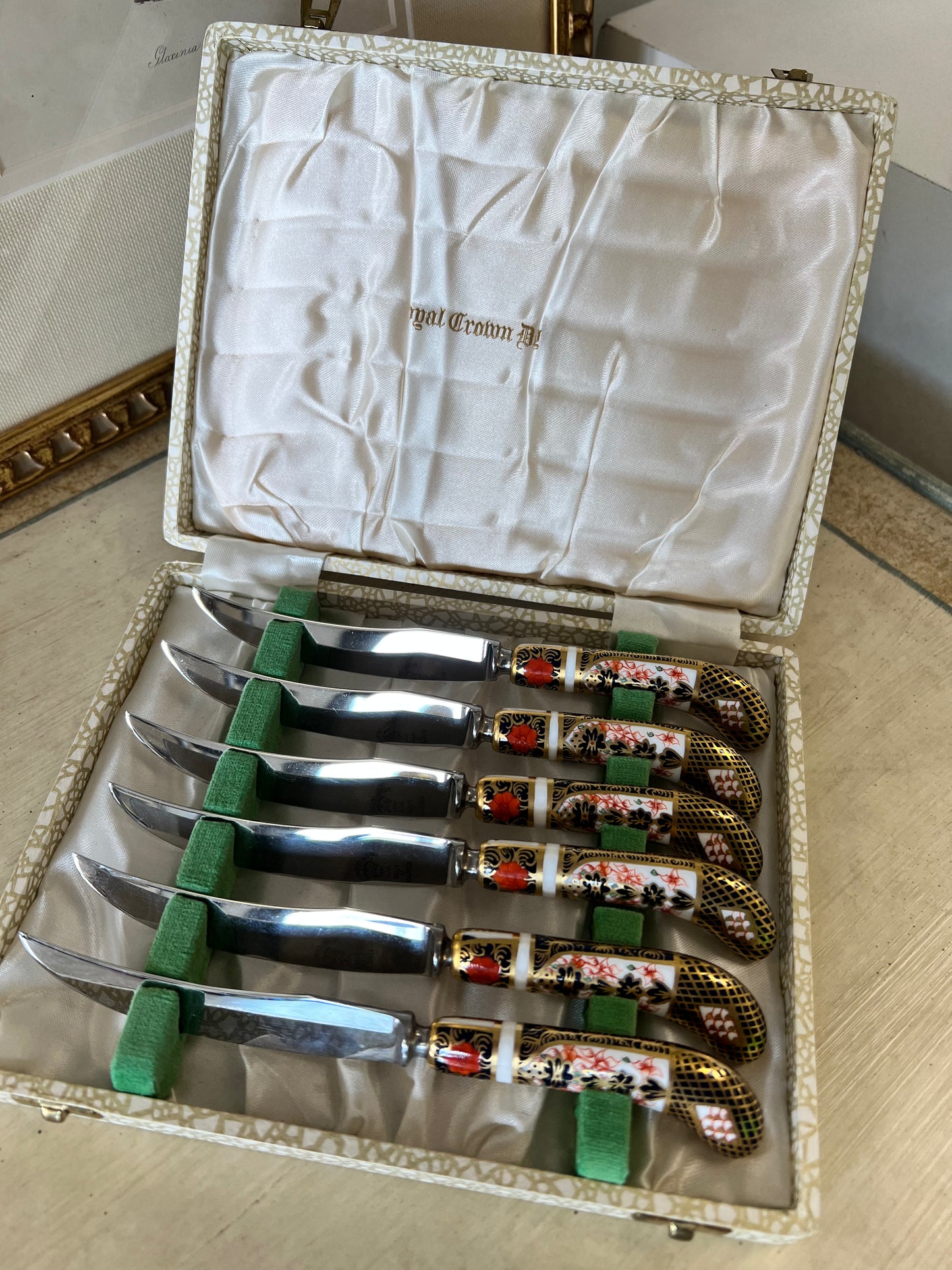 Set Of Six Imari Fruit Knives
