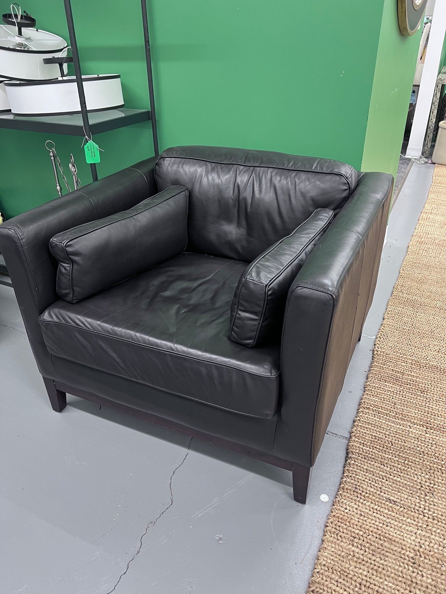 Leather Club Chair With Ottoman