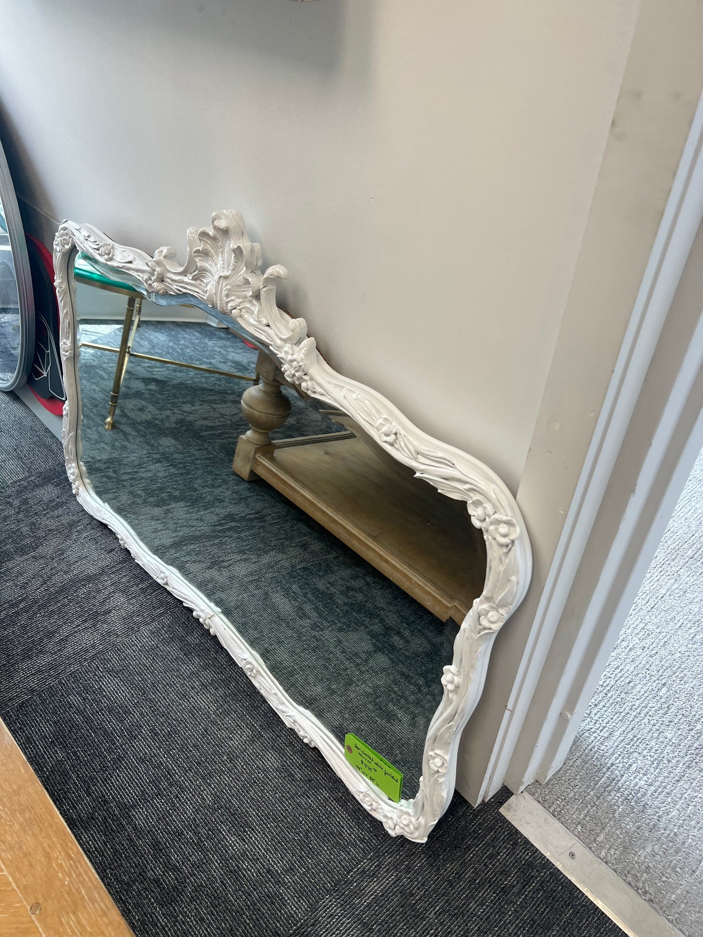 White Horizontal Lacquered Mirror