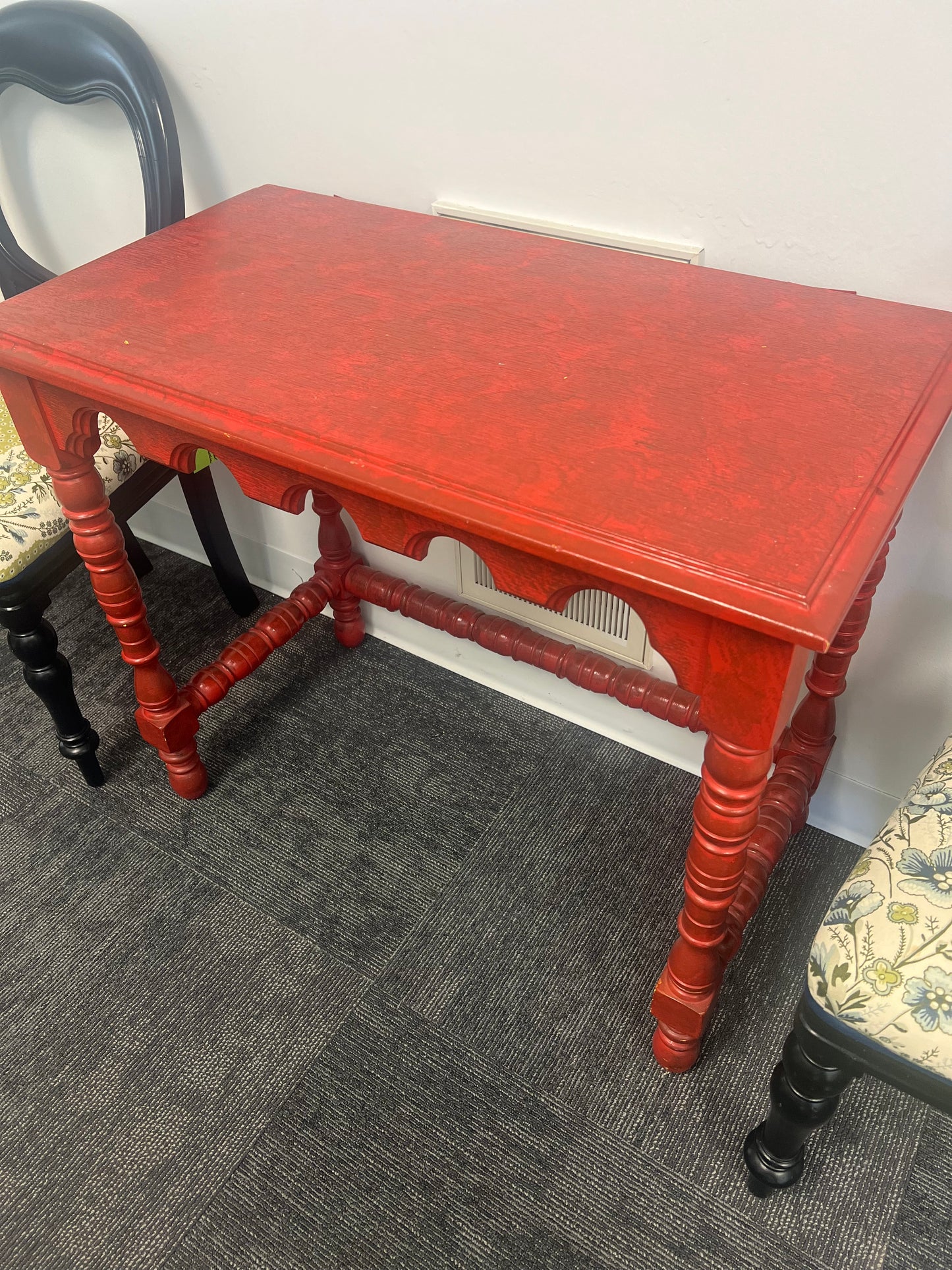 Red Painted Lamp Table