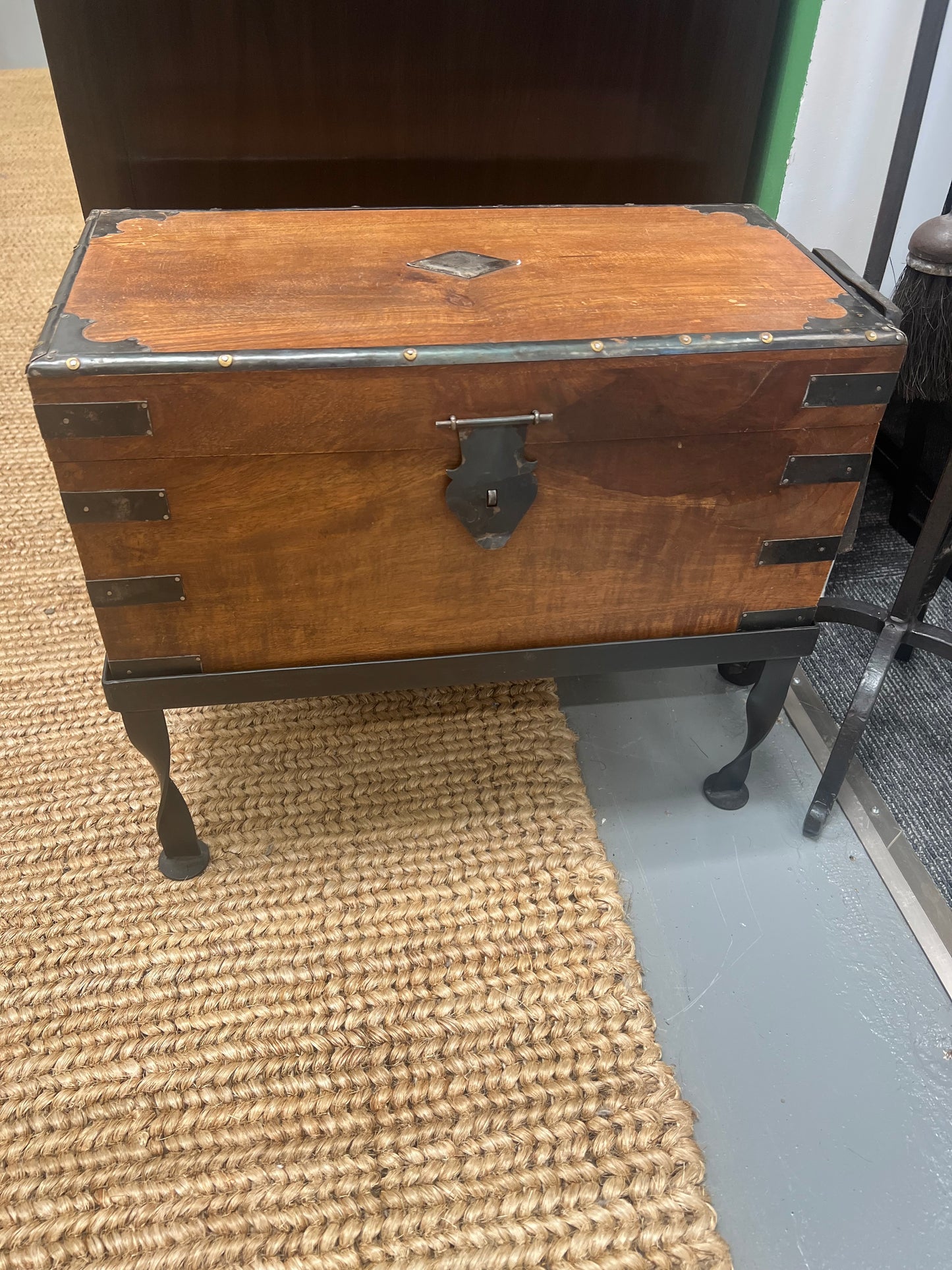 Small Campaign Chest