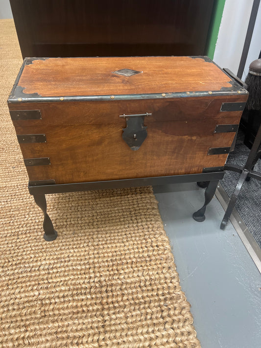 Small Campaign Chest