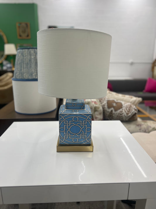 Light Blue Lattice Lamp