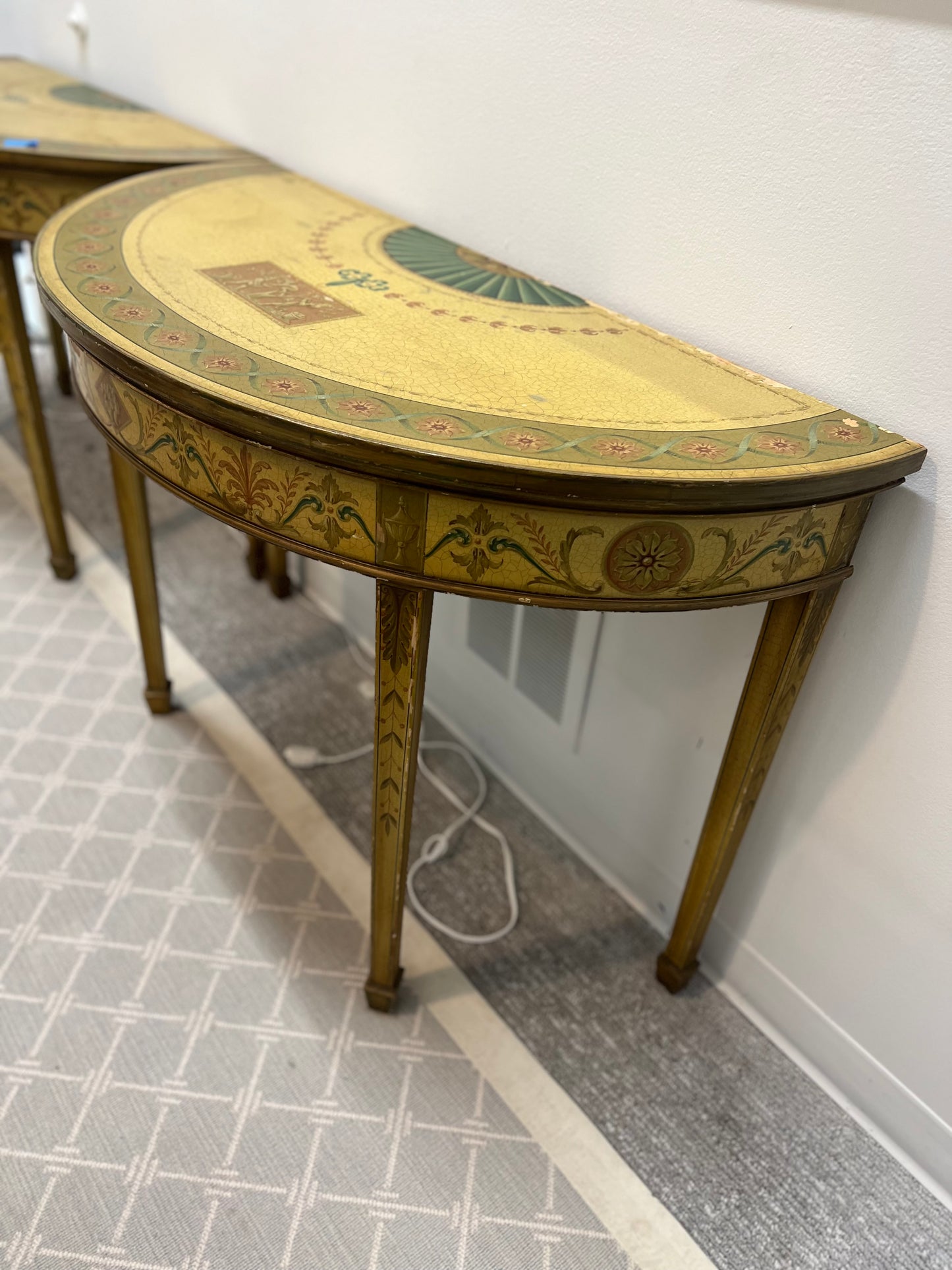 Adams Style Demilune