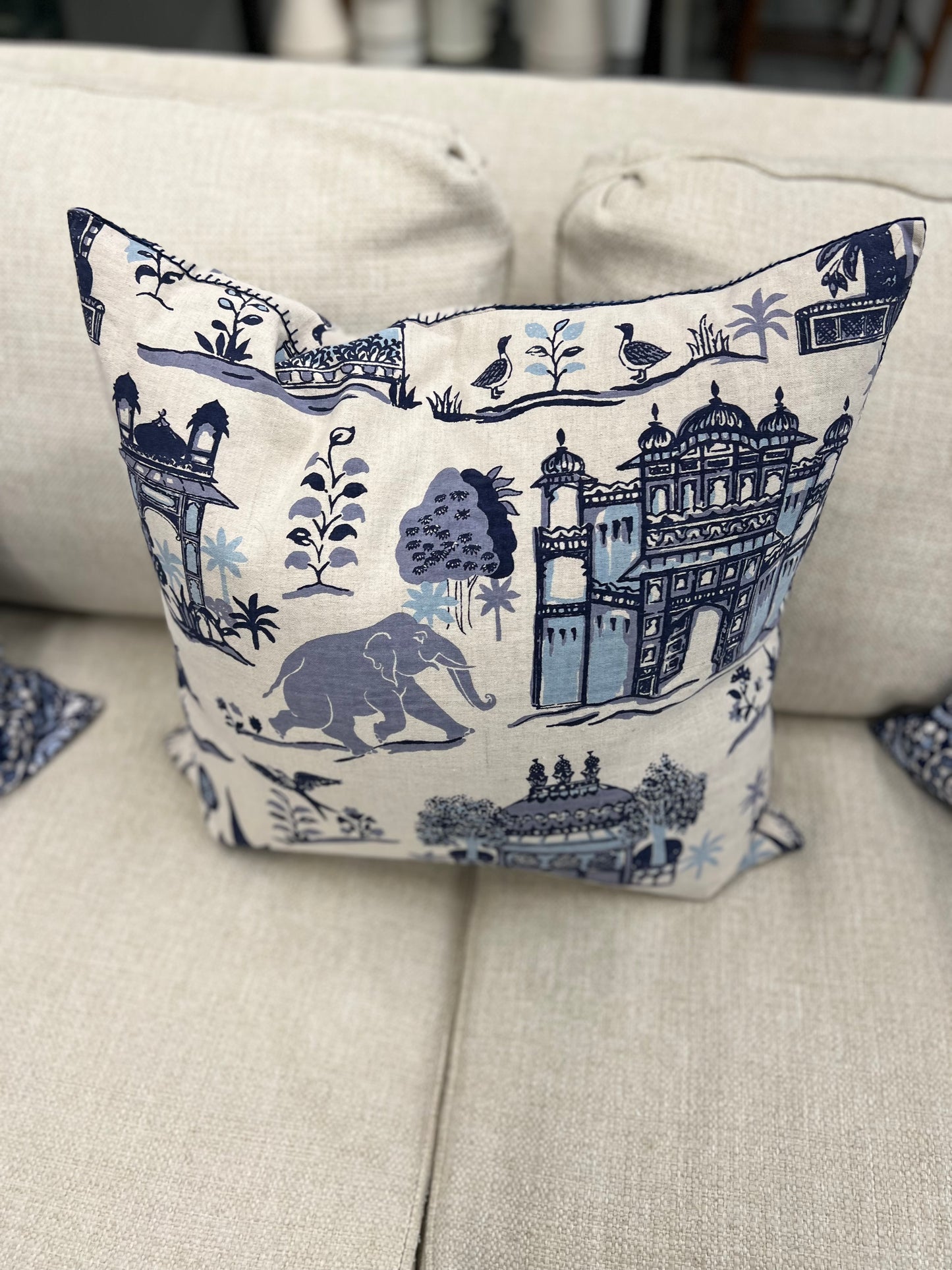 Bedside Manor Blue And White Elephant/Nanjing Pillow