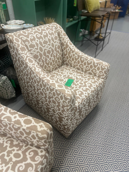 Beige & White Geometric Lattice Swivel Chair