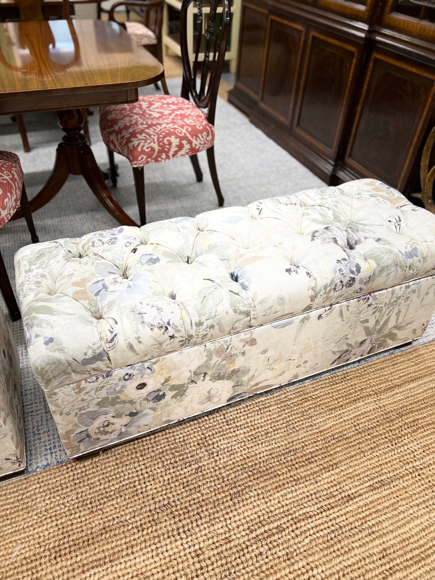 Tufted Bench With Storage